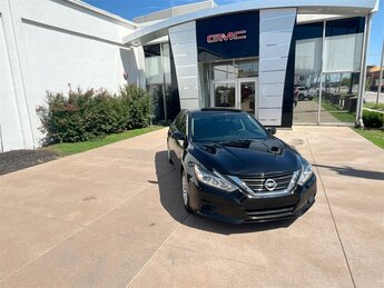 2018 Super Black Clearcoat Nissan Altima 2.5 S 4 Door Car FWD 2.5L 4-Cylinder DOHC 16V Engine