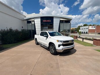 2023 Chevrolet Silverado 1500 LT Truck EcoTec3 5.3L V8 Engine 4X4