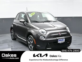 2017 FIAT 500e Battery Electric Hatchback FWD Electric Motor Engine Automatic 2 Door