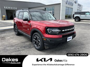 2021 Rapid Red Metallic Tinted Clearcoat Ford Bronco Sport Outer Banks Automatic 4X4 4 Door SUV 1.5L EcoBoost Engine