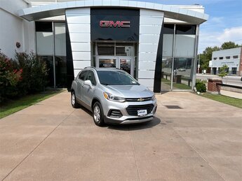 2018 Silver Ice Metallic Chevrolet Trax LT Automatic 4 Door ECOTEC 1.4L I4 SMPI DOHC Turbocharged VVT Engine SUV FWD