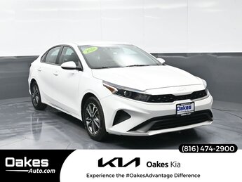 2023 Snow White Pearl Kia Forte LXS Automatic (CVT) 4 Door FWD