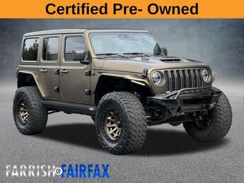 2021 Black Clearcoat Jeep Wrangler Unlimited Rubicon 392 Automatic SRT HEMI 6.4L V8 MDS Engine 4X4 SUV 4 Door