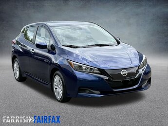 2023 Deep Blue Pearl Nissan LEAF S Automatic 4 Door Hatchback