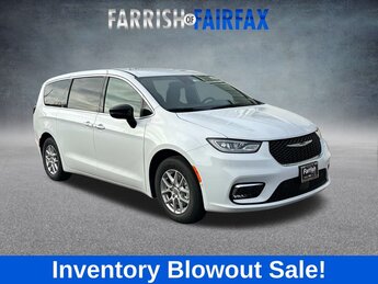 2025 Chrysler Pacifica Select Van Automatic 4 Door
