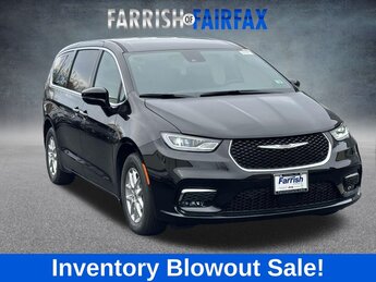 2025 Diamond Black Crystal Pearlcoat Chrysler Pacifica Select FWD 4 Door Van Automatic