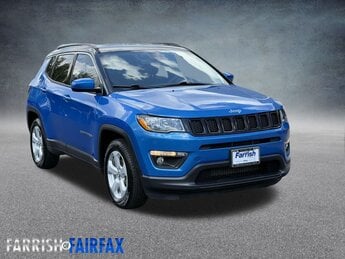 2019 Laser Blue Pearlcoat Jeep Compass Latitude SUV FWD 2.4L I4 Engine Automatic 4 Door