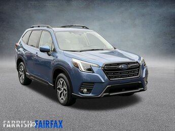 2022 Subaru Forester Premium SUV 2.5L 4-Cylinder DOHC 16V Engine 4 Door Automatic (CVT) AWD