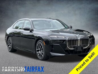 2024 Black Sapphire Metallic BMW 7 Series 740i xDrive 4 Door Automatic 3.0L I6 DOHC 24V TwinPower Turbo Engine