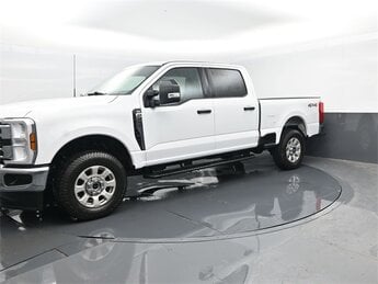 2024 Ford Super Duty F-250 SRW XLT Truck 4 Door 7.3L V8 PFI OHV 16V Federal 430hp Engine 4X4 Automatic