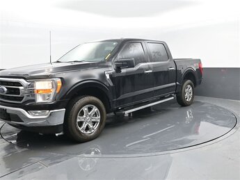 2022 Ford F-150 XLT Truck 4X4 4 Door