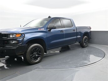 2019 Northsky Blue Metallic Chevrolet Silverado 1500 Custom Trail Boss Automatic Truck EcoTec3 5.3L V8 Engine