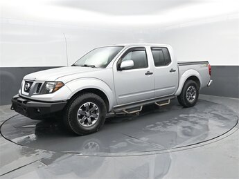 2018 Brilliant Silver Nissan Frontier PRO-4X 4X4 Automatic 4 Door Truck 4.0L V6 DOHC Engine