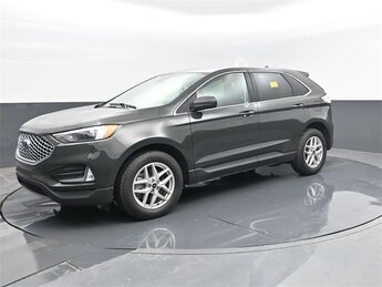 2023 Forged Green Metallic Ford Edge SEL SUV Automatic 4 Door AWD EcoBoost 2.0L I4 GTDi DOHC Turbocharged VCT Engine