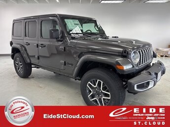 2025 Jeep Wrangler Sahara SUV Automatic 3.6L V6 24V VVT Engine 4X4 4 Door