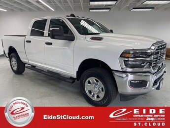 2025 Bright White Clearcoat Ram 3500 Tradesman Automatic 6.4L V8 Engine Truck 4X4 4 Door