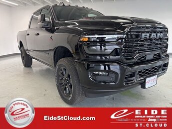 2026 Diamond Black Crystal Pearlcoat Ram 3500 Laramie Night Edition Automatic 6.7L I6 Engine Truck 4 Door