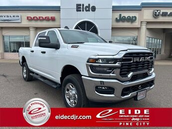 2025 Bright White Clearcoat Ram 2500 Tradesman 4 Door Automatic Truck 6.4L V8 Engine