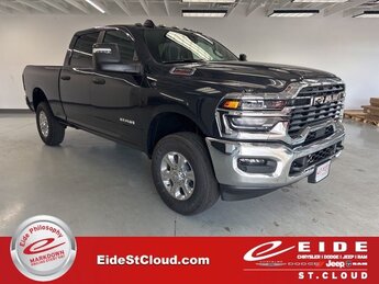 2026 Ram 2500 Big Horn 4 Door Automatic 4X4 6.4L V8 Engine