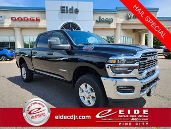 2025 Diamond Black Crystal Pearlcoat Ram 2500 Big Horn Automatic 4X4 4 Door