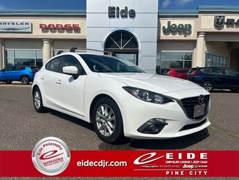 2016 Snowflake White Pearl Mica Mazda Mazda3 i Grand Touring 4 Door Manual SKYACTIV®-G 2.0L 4-Cylinder DOHC 16V Engine FWD