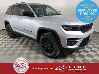 2025 Jeep Grand Cherokee Laredo Altitude X SUV 4 Door Automatic 4X4