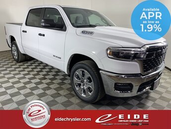 2025 Bright White Clearcoat Ram 1500 Big Horn 4 Door 4X4 3.6L V6 24V VVT Engine Automatic Truck