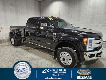 2019 Agate Black Metallic Ford Super Duty F-450 DRW King Ranch 4 Door 4X4 Power Stroke 6.7L V8 DI 32V OHV Turbodiesel Engine