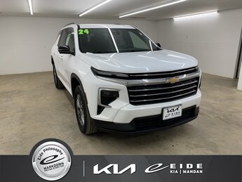 2024 Summit White Chevrolet Traverse LT 2.5L DOHC Engine Automatic 4 Door SUV AWD