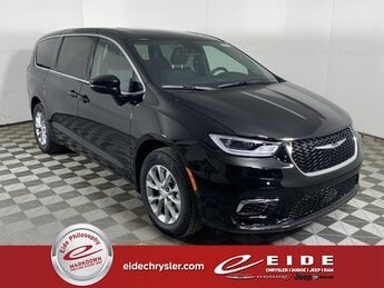 2025 Diamond Black Crystal Pearlcoat Chrysler Pacifica Select AWD 3.6L V6 24V VVT Engine Automatic AWD