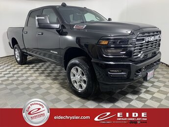 2025 Diamond Black Crystal Pearlcoat Ram 2500 Big Horn Truck 4X4 4 Door Automatic