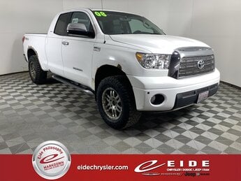 2008 Super White Toyota Tundra Limited Truck 4X4 4 Door i-Force 5.7L V8 DOHC Engine Automatic