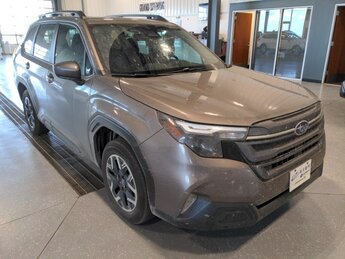 2025 Subaru Forester Premium AWD Automatic (CVT) 2.5L 4-Cylinder DOHC 16V Engine SUV