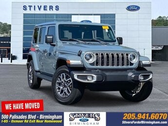 2024 Anvil Clear Coat Jeep Wrangler Sahara Automatic 4 Door 4X4 SUV