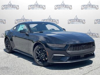 2025 Ford Mustang EcoBoost 2 Door RWD EcoBoost 2.3L I4 GTDi DOHC Turbocharged VCT Engine Coupe Automatic