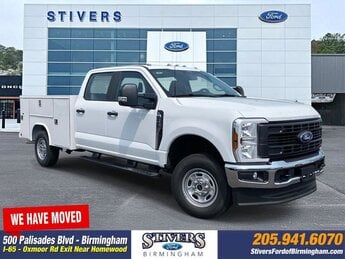 2025 Oxford White Ford Super Duty F-250 SRW XL 6.8L V8 Engine 4 Door Truck 4X4