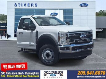2025 Ford F-600SD Power Stroke 6.7L V8 DI 32V OHV Turbodiesel Engine RWD Automatic 2 Door