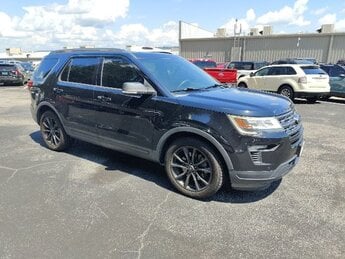 2018 Shadow Black Ford Explorer XLT 4 Door SUV 3.5L 6-Cylinder SMPI DOHC Engine FWD Automatic