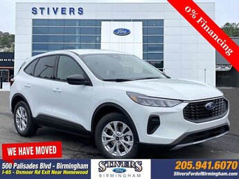 2025 Oxford White Ford Escape Active FWD SUV Automatic