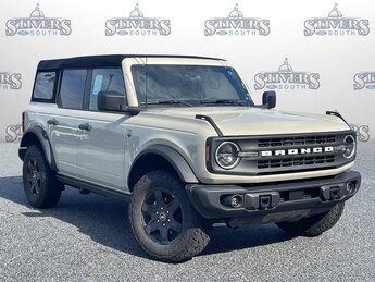 2025 Beige Ford Bronco Big Bend 2.3L EcoBoost I-4 Engine SUV 4X4