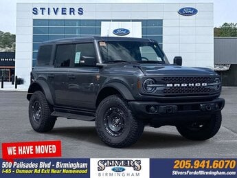 2025 Carbonized Gray Metallic Ford Bronco Badlands 4 Door 2.7L EcoBoost V6 Engine 4X4 SUV