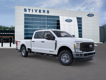 2025 Ford Super Duty F-250 SRW Automatic Truck Power Stroke 6.7L V8 DI 32V OHV Turbodiesel Engine 4X4 4 Door