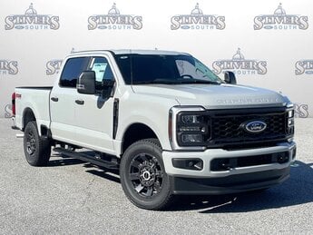 2025 Avalanche Ford Super Duty F-250 SRW XL 6.8L V8 Engine 4X4 4 Door Truck Automatic