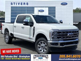 2025 Star White Metallic Tri-Coat Ford Super Duty F-250 SRW Lariat 4X4 Automatic 4 Door