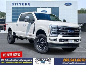 2024 Star White Metallic Tri-Coat Ford Super Duty F-250 SRW Platinum 6.7L High Output Power Stroke V8 Diesel Engine 4 Door 4X4 Truck