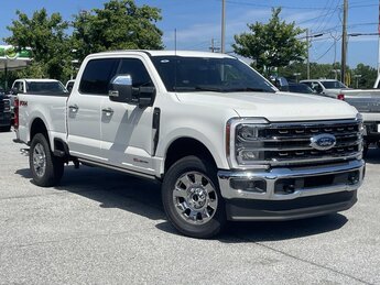 2025 Ford Super Duty F-250 SRW King Ranch 4X4 6.7L High Output Power Stroke V8 Diesel Engine 4 Door Automatic