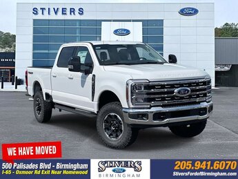 2025 Oxford White Ford Super Duty F-250 SRW Lariat 4X4 7.3L V8 PFI SOHC 16V Federal 405hp Engine 4 Door Automatic Truck