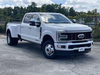 2025 Ford Super Duty F-350 DRW Platinum Automatic 6.7L High Output Power Stroke V8 Diesel Engine Truck 4 Door 4X4