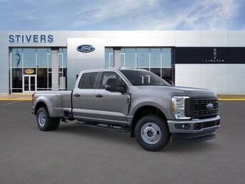 2025 Carbonized Gray Metallic Ford Super Duty F-350 DRW XL 4X4 4 Door Power Stroke 6.7L V8 DI 32V OHV Turbodiesel Engine Truck Automatic