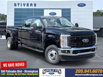 2025 Ford Super Duty F-350 DRW XL 4 Door Automatic Power Stroke 6.7L V8 DI 32V OHV Turbodiesel Engine 4X4 Truck